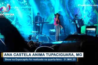 Cantora Ana Castela anima Expocapitu em Tupaciguara, MG