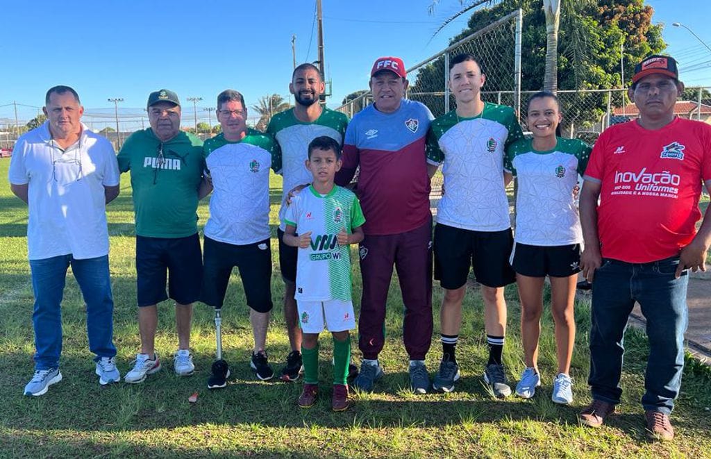 Comissão técnica e departamento Municipal de esporte Com prof. Valdir Silva e Prof. Leiva do Fluminense