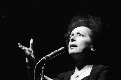 Cantora francesa Édith Piaf