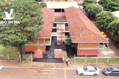 Escola Tancredo Neves em Capinópolis - Avenida 101, nº 25 — Foto: Paulo Braga