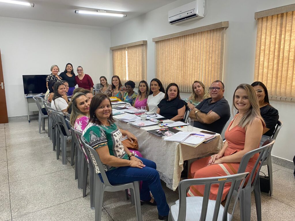 Reunião com diretores e supervisores